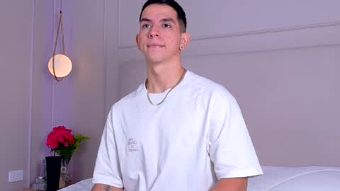 Zane Dawson online show from 10-01-25, 03:12