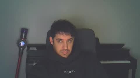 zaneygee1995 online show from 09-08-25, 03:00