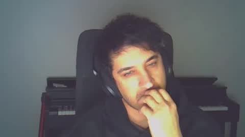 zaneygee1995 online show from 09-30-25, 01:38