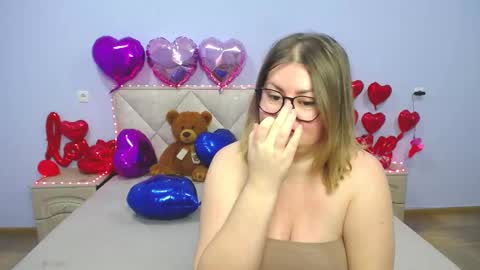 zannadreil online show from 03-03-25, 11:24