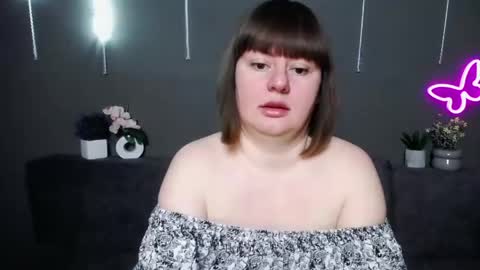 zannadreil online show from 03-22-26, 07:17