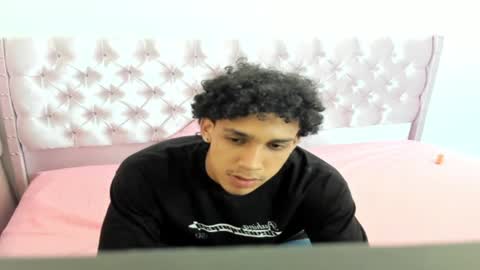 zanxley_ online show from 01-10-25, 07:43