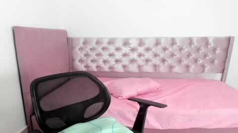 zanxley_ online show from 01-19-25, 10:28