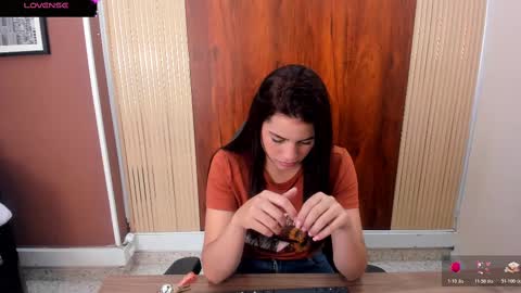 Snapshot of zara_andersson chatting on 10-21-25, 01:01 Zara online show from 10-21-25, 01:01