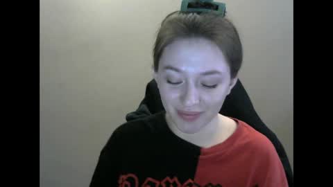 Snapshot of zara_golden chatting on 01-19-25, 08:39 chaturcum online show from 01-19-25, 08:39