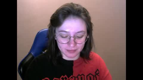 Snapshot of zara_golden chatting on 02-18-25, 02:49 chaturcum online show from 02-18-25, 02:49