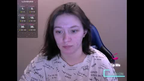 Snapshot of zara_golden chatting on 02-24-25, 10:04 chaturcum online show from 02-24-25, 10:04