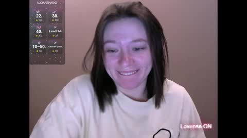 Snapshot of zara_golden chatting on 03-06-25, 02:09 chaturcum online show from 03-06-25, 02:09