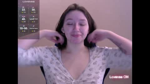 Snapshot of zara_golden chatting on 03-09-25, 04:38 chaturcum online show from 03-09-25, 04:38