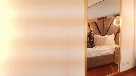 Zarah Andrews online show from 09-30-25, 11:59