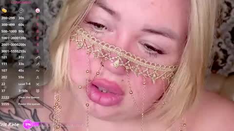 Lola online show from 09-25-25, 07:39