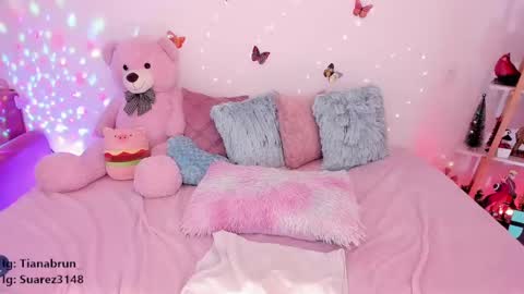 Zara online show from 03-06-25, 02:51