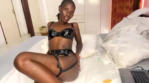 Snapshot of zaria_amara chatting on 07-21-26, 11:56 zaria_amara online show from 07-21-26, 11:56