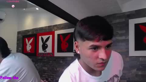 Zayn online show from 01-12-26, 07:30