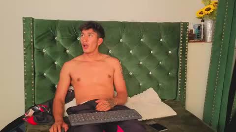 zaynmoretti online show from 06-29-26, 04:51