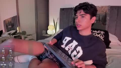 Hii im Zay.                 I save money for education. PVT Open. online show from 11-23-25, 06:46