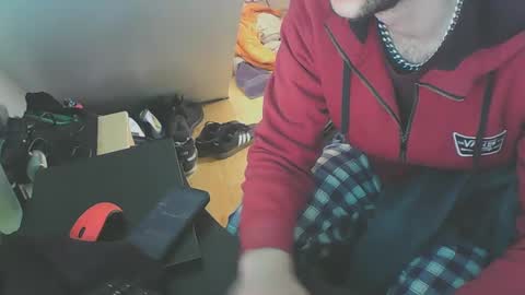 Snapshot of zedbooy chatting on 03-10-25, 01:32 Zed online show from 03-10-25, 01:32