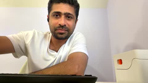 zee20241 online show from 02-20-26, 07:36