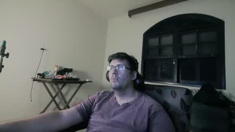 Snapshot of zehdolandia chatting on 04-23-26, 02:02 pervboy online show from 04-23-26, 02:02