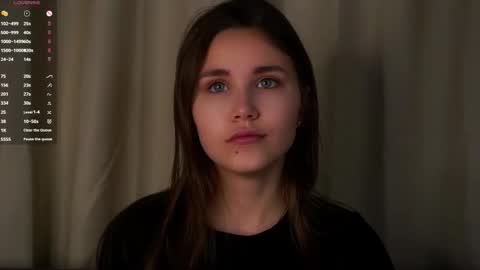 Snapshot of zeldaes chatting on 11-26-25, 10:55 Emilia online show from 11-26-25, 10:55