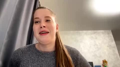 Sindy online show from 02-12-26, 03:18