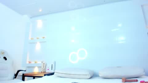 Zenda Evans online show from 12-02-25, 03:34