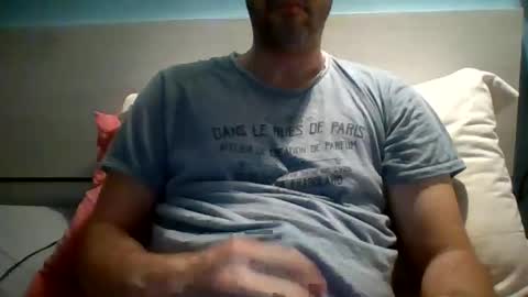 zeus online show from 10-27-25, 05:44