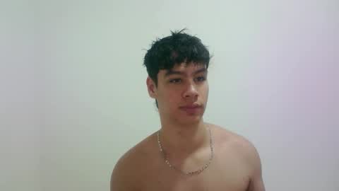 zeus_183 online show from 10-28-25, 01:20