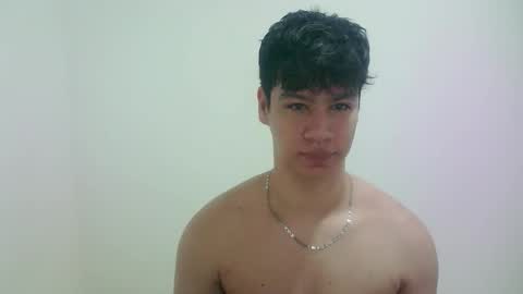 zeus_183 online show from 03-03-26, 10:32