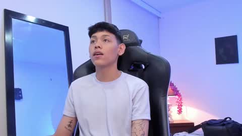 Snapshot of zeus_blaze chatting on 09-18-25, 04:09 zeus_blaze online show from 09-18-25, 04:09