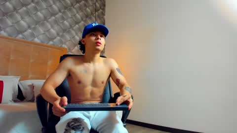 zeus online show from 01-08-25, 08:39