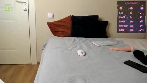 ZEYN online show from 11-28-25, 12:19