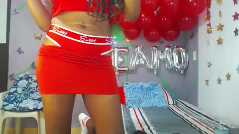 Snapshot of zharick_smithx chatting on 02-15-25, 06:02 zharick online show from 02-15-25, 06:02