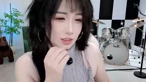 zhen online show from 09-13-25, 05:57