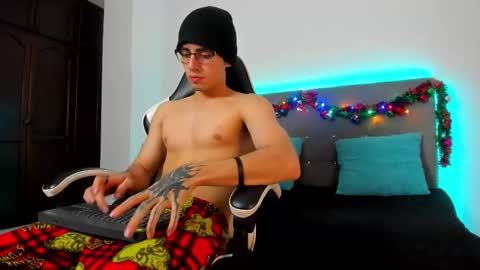 Zhingarher online show from 12-22-25, 01:13