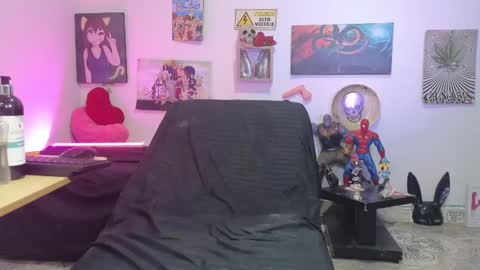 Snapshot of zhirleyada chatting on 03-10-25, 09:40 zhirleyada online show from 03-10-25, 09:40