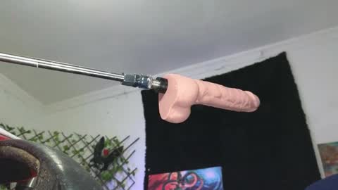 Snapshot of zhirleyada chatting on 09-28-25, 12:10 zhirleyada online show from 09-28-25, 12:10