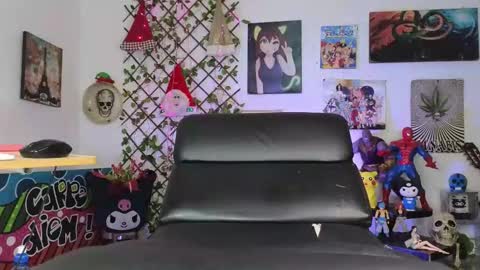 Snapshot of zhirleyada chatting on 11-24-25, 05:23 zhirleyada online show from 11-24-25, 05:23