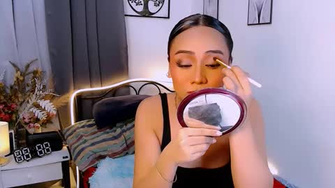 Zia online show from 10-19-25, 03:56