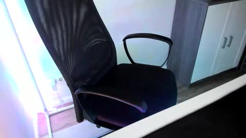 ziemlichflutschig online show from 10-16-25, 02:56