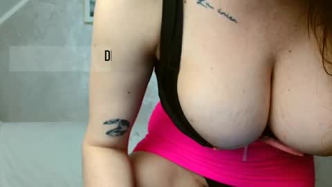 Carolina online show from 01-23-25, 02:02