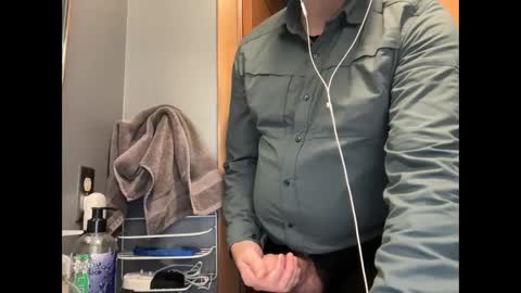 Snapshot of zinger283069 chatting on 12-09-24, 06:46 zinger283069 online show from 12-09-24, 06:46