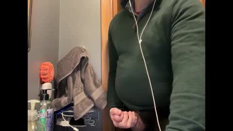 Snapshot of zinger283069 chatting on 01-10-25, 10:57 zinger283069 online show from 01-10-25, 10:57