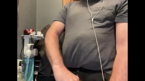 Snapshot of zinger283069 chatting on 09-19-25, 04:18 zinger283069 online show from 09-19-25, 04:18