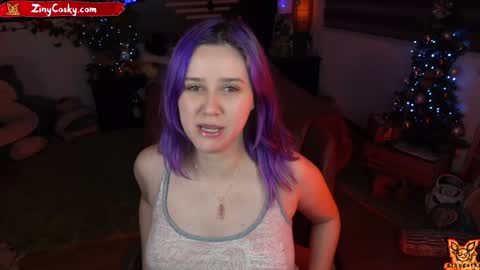 Snapshot of ziny_cosky chatting on 12-04-24, 02:31 Ziny Cosky online show from 12-04-24, 02:31