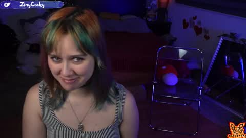 Snapshot of ziny_cosky chatting on 02-28-25, 02:09 Ziny Cosky online show from 02-28-25, 02:09