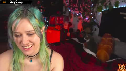 Ziny Cosky online show from 12-21-25, 01:57