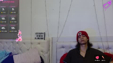 Snapshot of zion_bora chatting on 12-07-24, 09:50 Zion Bora online show from 12-07-24, 09:50