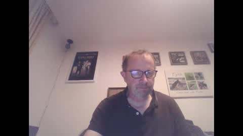 Snapshot of zippi55 chatting on 10-12-25, 05:28 Zippi online show from 10-12-25, 05:28