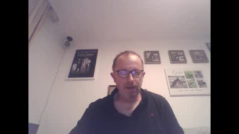 Snapshot of zippi55 chatting on 10-30-25, 09:04 Zippi online show from 10-30-25, 09:04